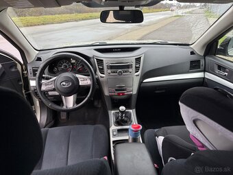 Subaru outback BR benzín 2,5 2010 4x4 - 14
