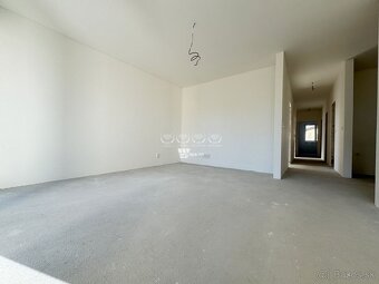 Na predaj moderný 4-izbový bungalov - 14