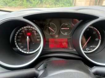 Alfa Romeo Giulietta 1.6 JTD Distinctive - 14