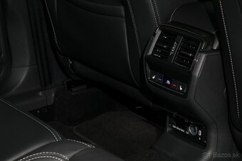 Škoda Kodiaq 2.0TDI 147kW DSG 4x4 SPORTLINE Webasto Tažné - 14