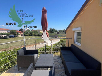 Dom s výhľadom na more 2x apartmán v Chorvátsku - Vir - 14