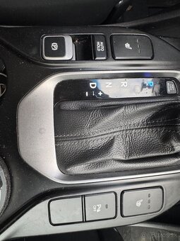 Hyundai Santa Fe 2.2 CRDi 4x4 - 14