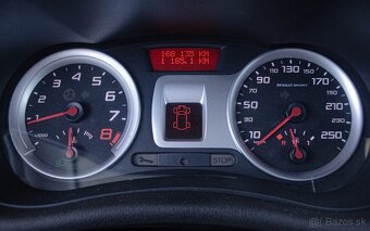 Renault Clio RS 2.0i 16V - 14