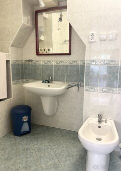 RFReality rod.dom v tichej lokalite - blízko centra - 14