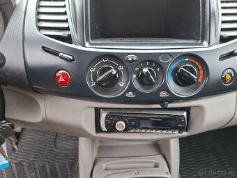 Mitsubishi L 200 L200 2.5 DI-D Single Cab 2011 - 14