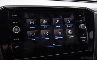 Volkswagen Passat Variant 2.0 TDI DSG - 14