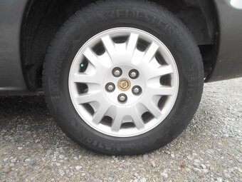 Chrysler Voyager 2.8 CRD 7Miestne - AJ NA SPLÁTKY OD39,90e - 14