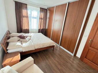 Jedinečný 3 izbový byt Staré Mesto 115m2 - 14