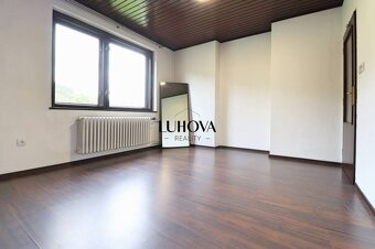 Priestranný a veľkorysý 6-izbový rodinný dom_Záriečie - 14