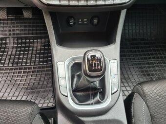 Hyundai i30 CW kombi 1.4.T-GDI.77500km - 14