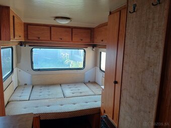KNAUS - 14