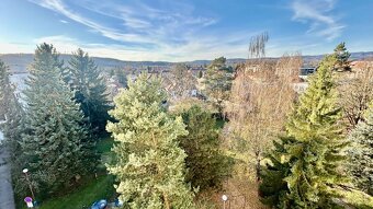 Zvolen, Štefánika – zrekonštr. 1-izb. byt, 2 balkóny, 38 m2 - 14