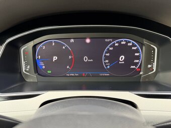 VW Passat 2.0 TDI 4x4 140kw Elegance DSG - 14