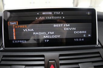 BMW X5 xDrive35d - 14