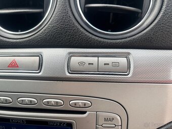 Ford galaxy - 14