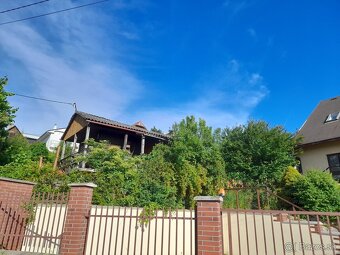 Krásny pozemok Zobor, Narcisova ul., 1145 m2, všetky IS - 14