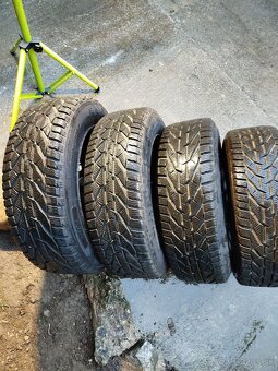 plechove disky 6,5Jx16 a zimne pneu 205/60R16 - 14