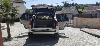 BMW X5 5.0i f15 - 14