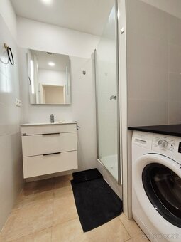 BEZ PROVÍZIE- 2 izbový byt pri Štrkoveckom jazere na Moldavs - 14