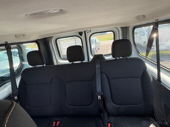 Renault Trafic 9-miestne - 14