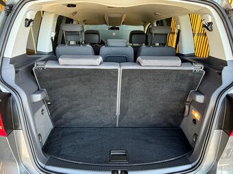 Volkswagen Touran 2.0 TDI Highline DSG 7Miest. - 14