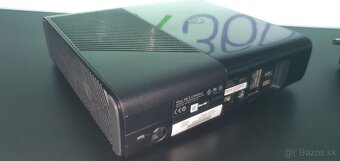 XBOX 360 E - 14