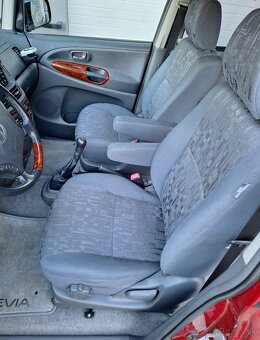 TOYOTA PREVIA - 14