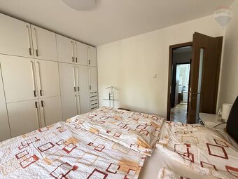 PRENÁJOM: 4IZBOVÝ BYT, DUNAJSKÁ STREDA - NÁM. SNP - 14