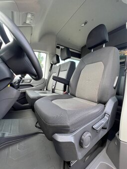 Volkswagen Crafter 2.0 TDI 103KW 4MOTION 7 - miestne SNOEKS - 14