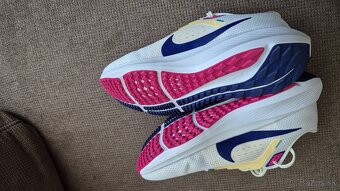Botasky nike 41.  ..26.5cm vnut.dl. - 14
