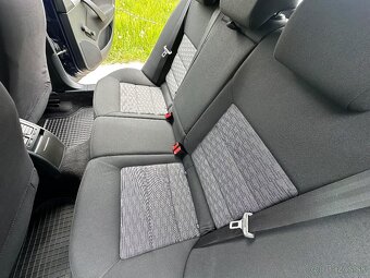 Škoda Octavia Combi 1.6 TDI CR Ambiente - 14