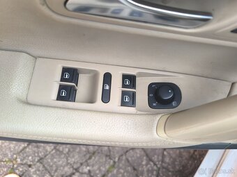 Volkswagen Passat CC - 14
