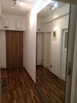 Na prenájom nadštandardne zariadený 2i byt, Radlinského ulic - 14