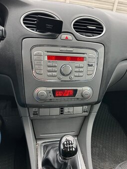 Predám Ford Focus 2.0 TDCI Combi - 14