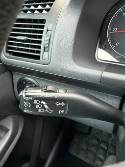 Volkswagen Touran 1.9TDI Comfortline - 14