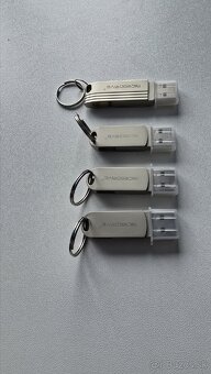 Iphone - folie, skla, obaly, sluchátka, redukcie, kable, usb - 14