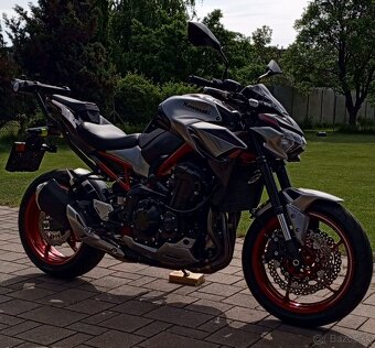 KAWASAKI Z900 - 14