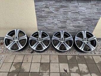 Disky R18 5x112 8Jx18H2 ET38 - 14