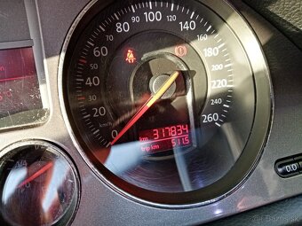 Passat B6, 1,9 TDI 85kw - 14
