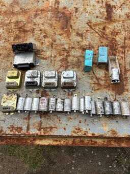 Motorčeky kúrenia, stieračov, na maják - 14