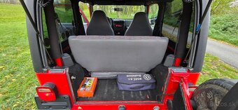 Jeep Wrangler 2.5 - 14