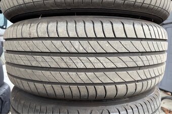 Original letná sada Hyundai i30 5x114,3 R16 205/55 R16 - 14
