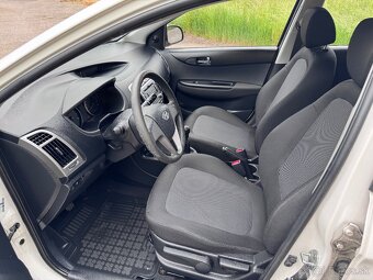 Hyundai i20 1.2i 16V Comfort - 14