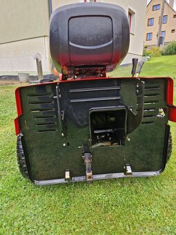 Traraktorová kosačka MTD LE 145 H - 14