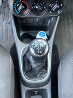 Opel Corsa E, r. v. 2016, 70 000 KM, benzín, manual, 51 KW - 14