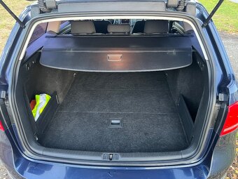 VW Passat b7 combi DSG 2.0TDI - 14