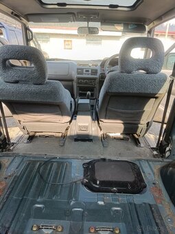 Mitsubishi Pajero 2.8td - 14