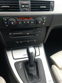 BMW 330xi 190kw - E91 X-Drive + LPG - 14