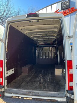 Iveco Daily 2.3 182000km - 14