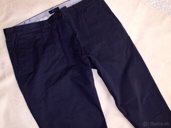 Gant Fryda slim pánske 7/8 chino nohavice  L - 14